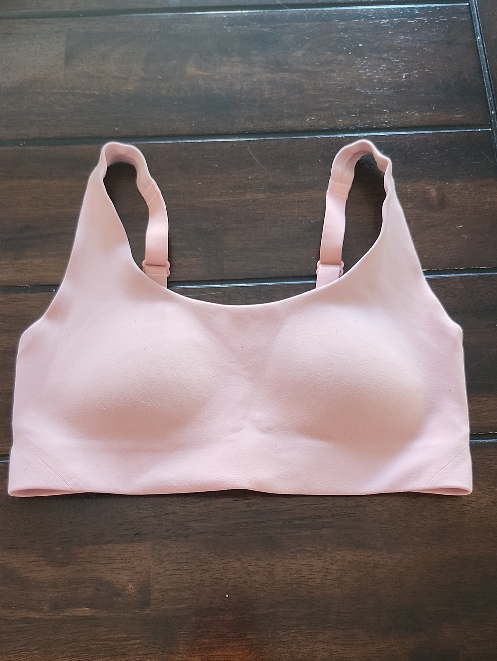 Lululemon pink bra